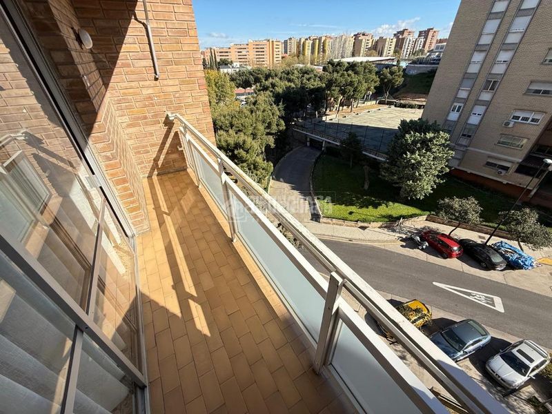 Foto 5fe68cdb-cf9b-41b0-9b2b-e12995ec08e2. Pis amb calefacció aparcament a Parque Palomar - Bombarda Zaragoza