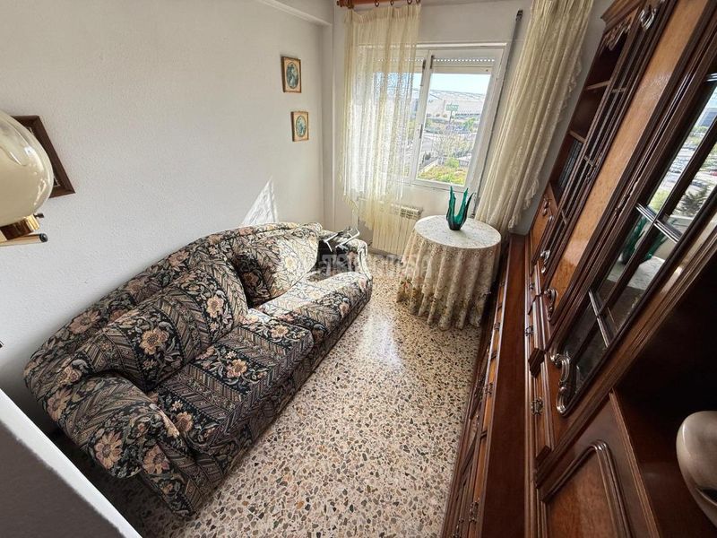 Foto f88e94ac-a838-4616-a12e-009e2b3eb78e. Pis amb calefacció aparcament a Parque Palomar - Bombarda Zaragoza