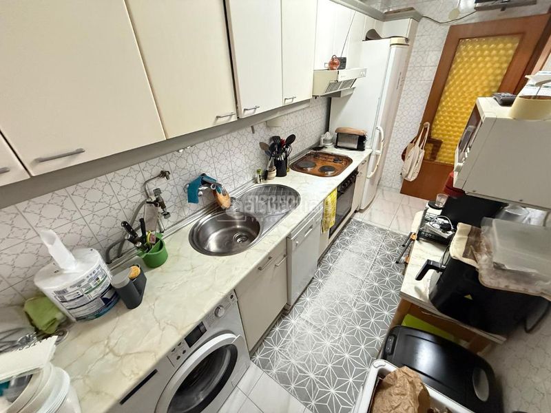 Foto 6d347a4f-bcb9-4a46-a19c-945aa37f3571. Pis amb calefacció a La Bozada - Parque Delicias Zaragoza