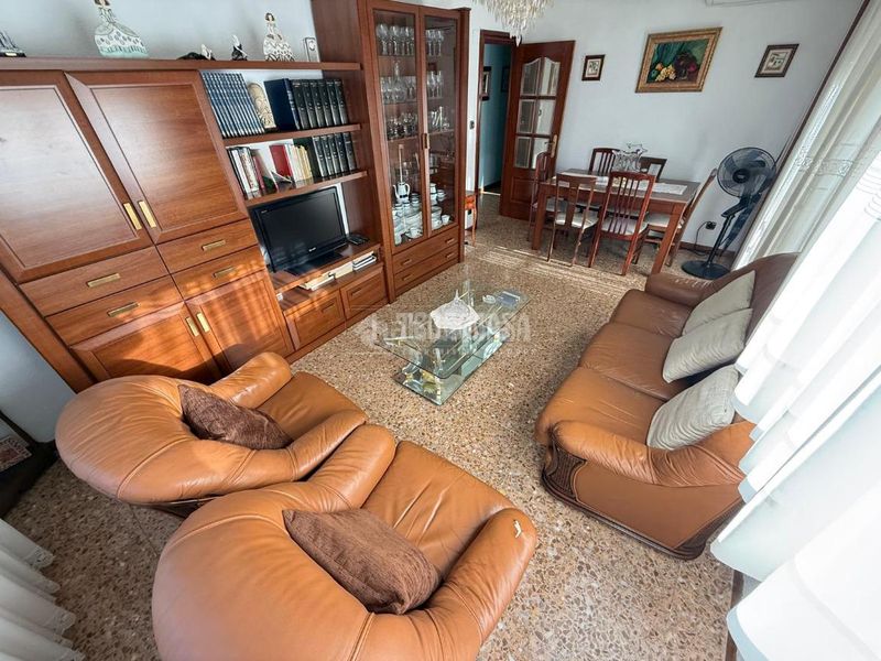 Foto 2a676b73-2fd7-44bc-b96b-c29904c0bcc5. Pis amb calefacció aparcament a Parque Palomar - Bombarda Zaragoza