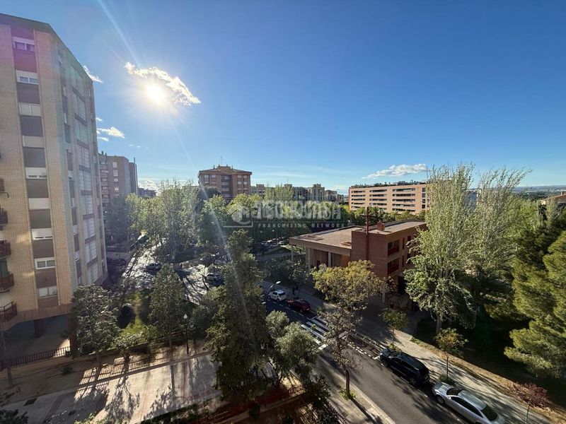 Foto 45754ee7-c1d6-462a-b916-01003cf794fe. Pis amb calefacció aparcament a Parque Palomar - Bombarda Zaragoza