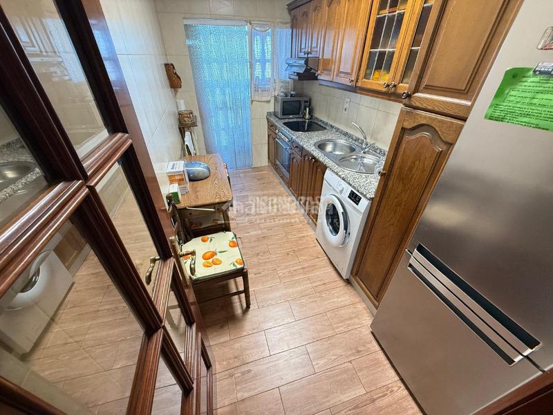 Foto 52fbadb2-3869-4059-9c15-ab9b4776c252. Pis amb calefacció aparcament a Parque Palomar - Bombarda Zaragoza