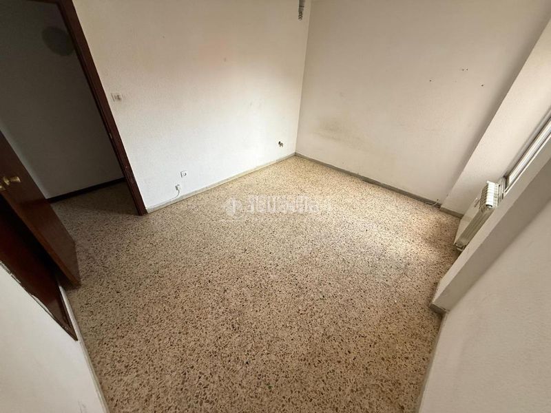 Foto e81ca1ef-37d7-4ed2-8da0-e7c34bfad89c. Pis amb calefacció a Parque Palomar - Bombarda Zaragoza