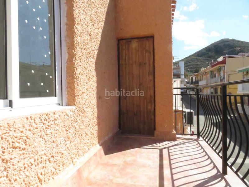 Foto 1c1e795f-f065-4f04-8b39-4223da69e3a9. Casa adossada amb xemeneia aparcament a Perín Cartagena