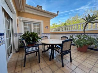 Casa aparellada  Calle turín