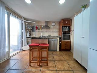 Casa aparellada  Calle ramn y cajal