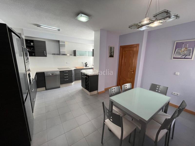 Foto c77bfde8-2f7d-4cb2-b93b-43d3b3f322f5. Penthouse in Alameda Cartagena