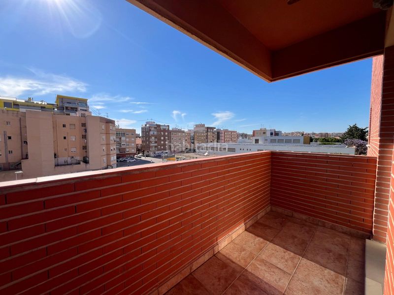 Foto 4c63a306-71b2-4c4c-b14e-9f637eba8091. Piso en Barrio Peral-San Félix Cartagena