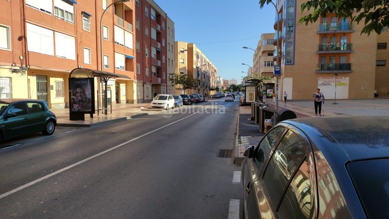 Foto de66a020-2f26-4d74-92d3-609b89dd18b1. Aparcament cotxe a Ciudad Jardín Cartagena