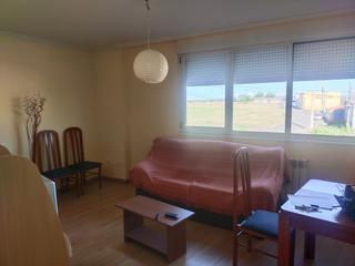 Pis a Calvarrasa de Abajo. Bajada de precio!!..3 dormitorios y 2 baños. garaje