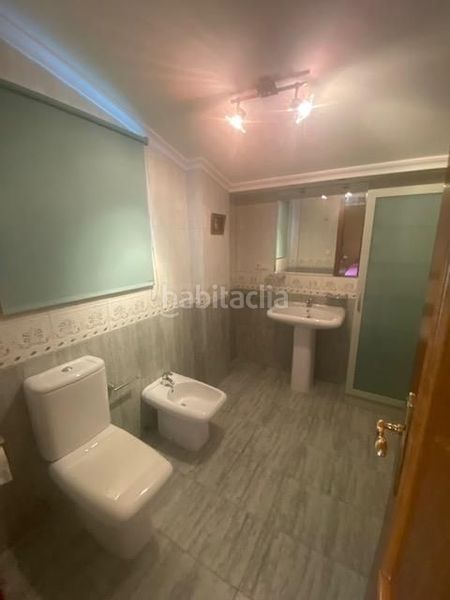 Foto 42b818ae-409a-4f35-94dd-20c97245498c. Casa aparellada amb calefacció aparcament piscina a Santa Marta de Tormes