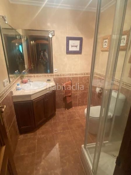 Foto 609bb1c2-2ab9-4816-a95b-4941cf26af99. Casa aparellada amb calefacció aparcament piscina a Santa Marta de Tormes