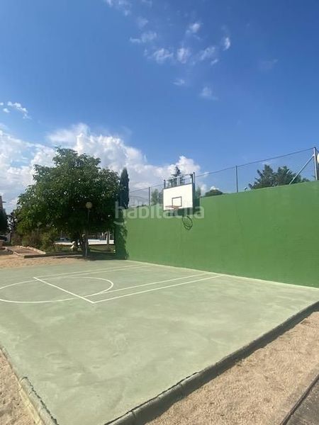 Foto ee53d97c-ba7d-42b5-b22f-4202d5e93e36. Casa aparellada amb calefacció aparcament piscina a Santa Marta de Tormes