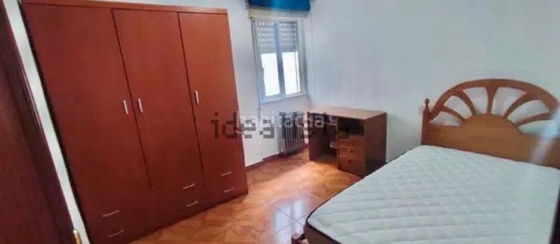 Foto 9ce3d883-d1d9-4fc3-b638-16bd993e4449. Alquiler piso en calle tomillar 8 exclusivo estudiantes!!..junto al campus..calefacción central. 4 dormi en Salamanca