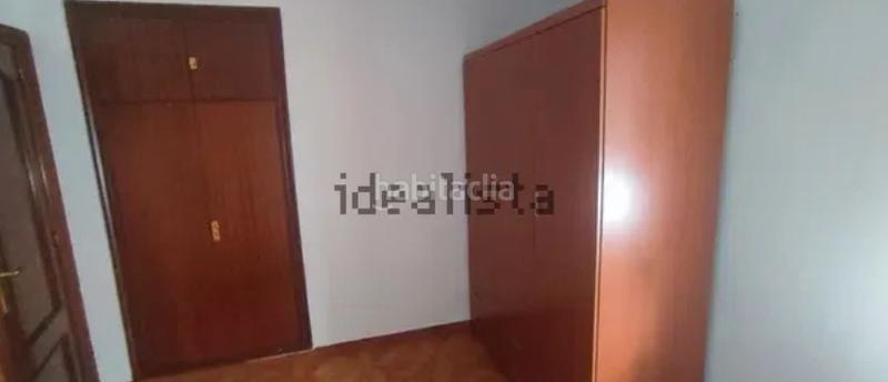 Foto b72ab161-5880-4600-8b75-5cd7f05e076e. Miete etagenwohnung in calle tomillar 8 in Pizarrales Salamanca