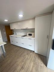 Alquiler Apartamento en Calle concejo 1. Ideal estudiante mir (cto), master o profesional...