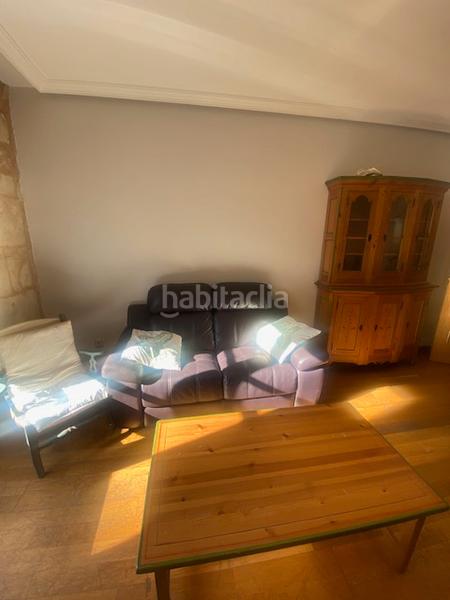 Foto 301cbad2-a122-43b8-9127-5123e327751c. Lloguer apartament a plaza del mercado 38 a Centro Salamanca