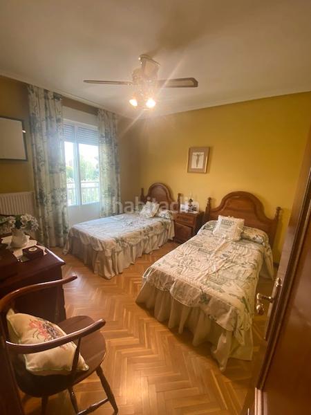 Foto c3909ad1-bbfc-48ae-aa8b-5c093609945e. Chalet mit kamin heizung parking pool in Santa Marta de Tormes