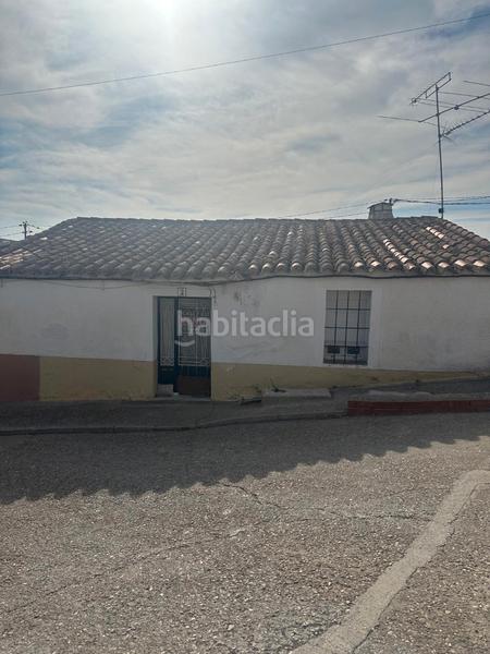 Foto 1b570dcb-ffa9-434b-8990-f9cac1b93b0e. Casa adossada a calle caño 2 a Terradillos