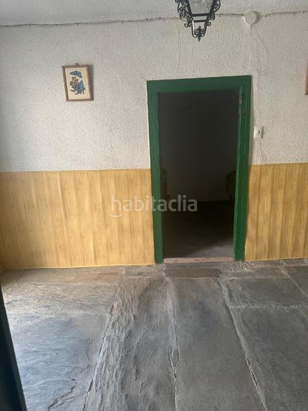 Foto 9d3537c6-d74b-4f4b-b2b6-de66e79a8f62. Casa adossada a calle caño 2 a Terradillos