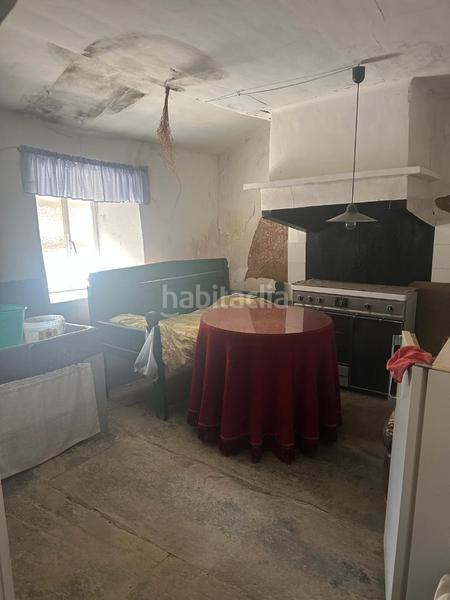 Foto bdc9f96a-e13d-4054-8af5-f47ce6b98ae6. Casa adossada a calle caño 2 a Terradillos