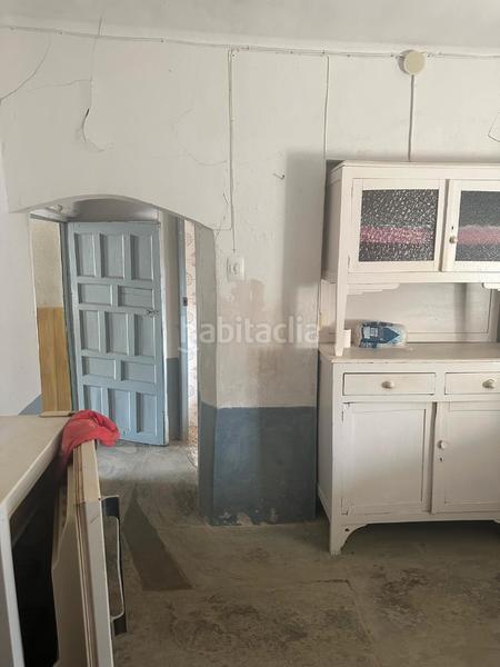 Foto c90cece8-b61b-4b2c-8644-55033f1e2028. Casa adossada a calle caño 2 a Terradillos