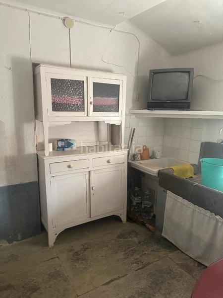 Foto e3ebfc1a-c3c6-4280-82de-5d0bae92b9fc. Casa adossada a calle caño 2 a Terradillos