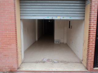 Local Comercial en Ensanche - Parque del Oeste. Local comercial