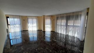 Lloguer Pis a Hospital - Plaza del Real. 20273