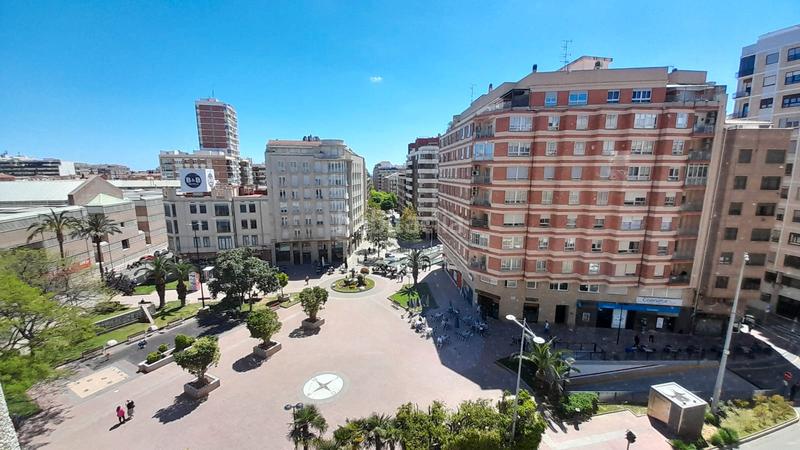 Foto 1f79f25b-d8c0-401b-82b2-515b02ffc0cc. Lloguer pis amb calefacció aparcament a Hospital - Plaza del Real Castellón de la Plana