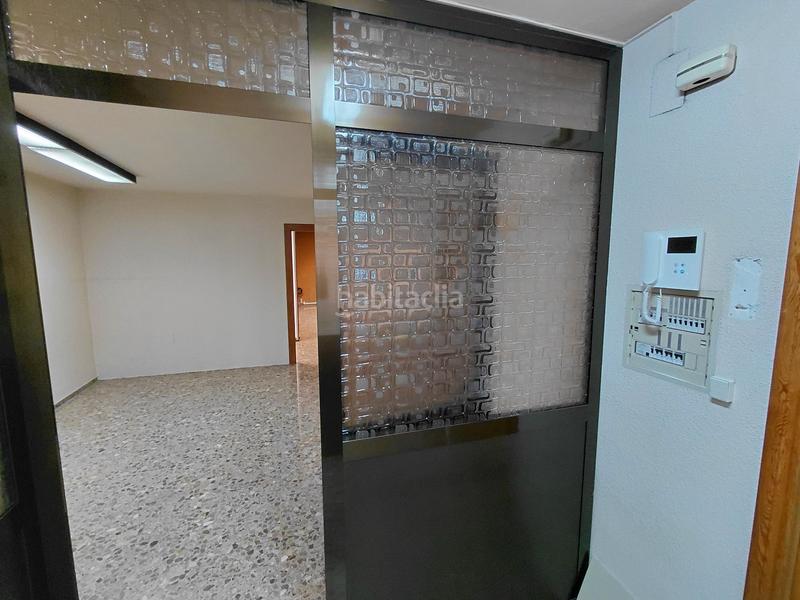 Foto 2e1f3c7d-bff0-4806-bbb6-f0549cdd2f36. Oficina a Plaza Illes Columbretes Castellón de la Plana