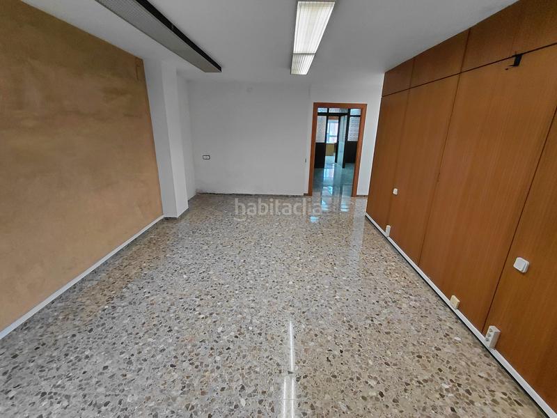 Foto 5b2ed222-f8b5-4e4b-b90d-8021762c49e4. Oficina a Plaza Illes Columbretes Castellón de la Plana