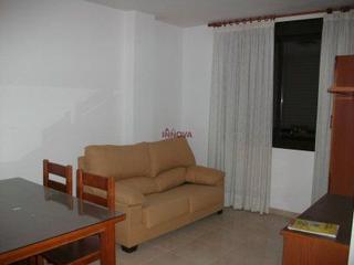 Location Appartement  Plaza padre jofre. Estudio amueblado junto hospital provincial.