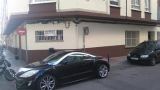 Locale commerciale in Plaza Donoso Cortés - Avenida Magdalena