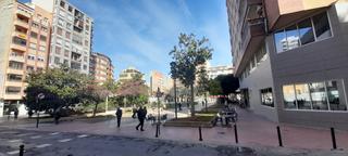 Affitto Locale commerciale in Hospital - Plaza del Real. Local con salida humos av. casalduch