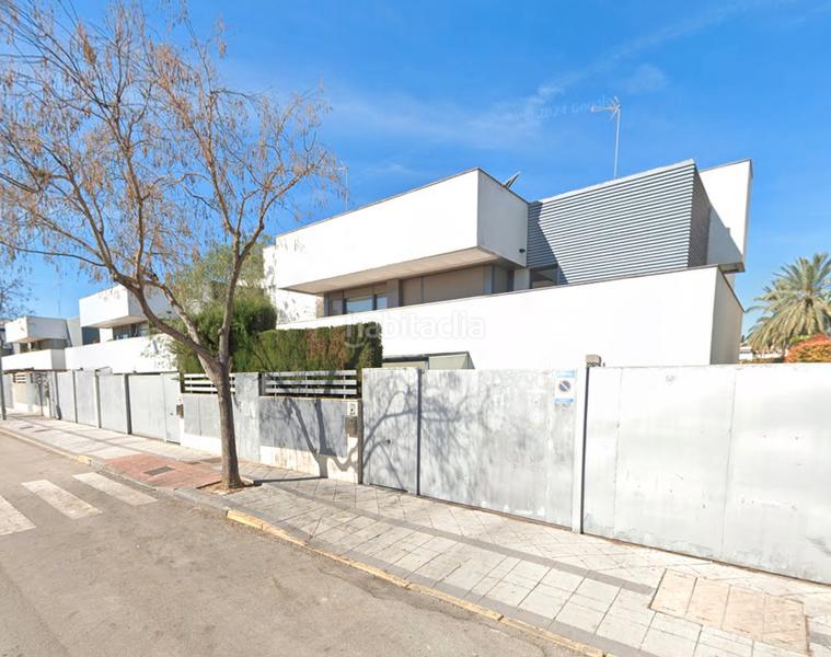 Foto 190d63bd-6fa1-4481-bccc-a6c36ba55829. Chalet in calle zeus 39 in El Altillo Jerez de la Frontera