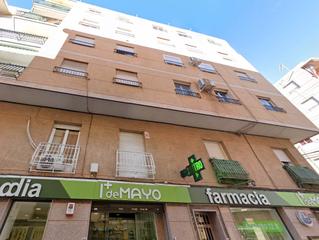 Pis a Carrer arturo salvetti pardo 70