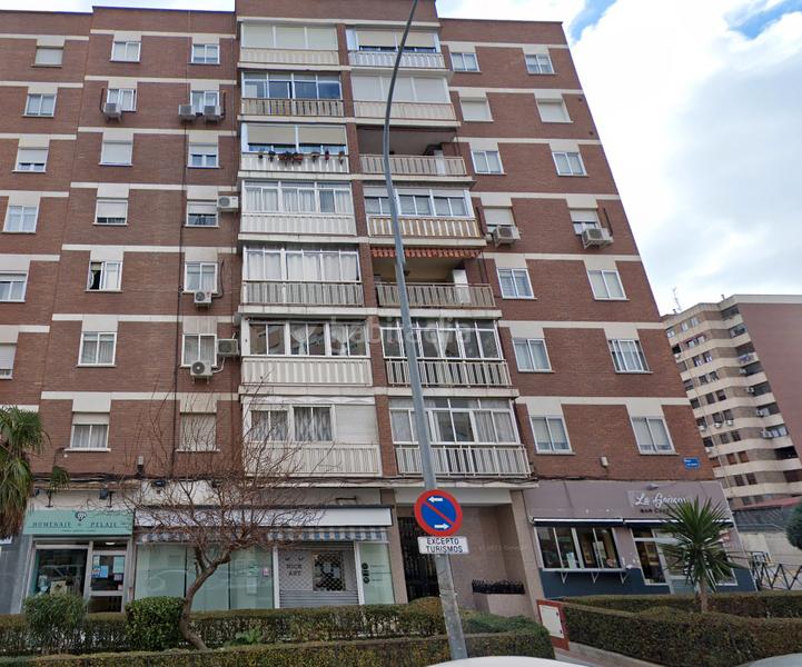 Foto c4c28147-88b4-4f87-814d-3194b578bae3. Piso en calle de austria 15 en Fuenlabrada ii-el molino Fuenlabrada