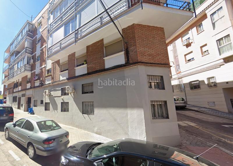 Foto f4a45c03-ad0f-422c-9096-2366550c4d22. Piso en calle de la garganta de aísa 36 en Numancia Madrid