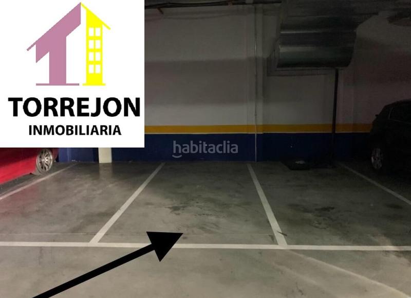 Foto f217e396-78f6-45ff-ad29-59649cfdfe57. Aparcament cotxe a Los Hueros Villalbilla