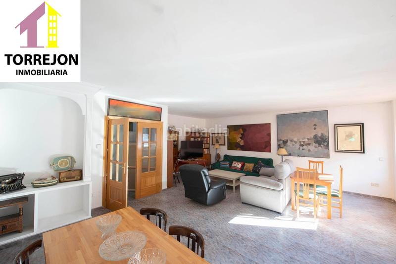 Foto 0c2b920b-8147-4feb-ab10-f149c31b63c1. Casa con riscaldamento parcheggio in Campo Real