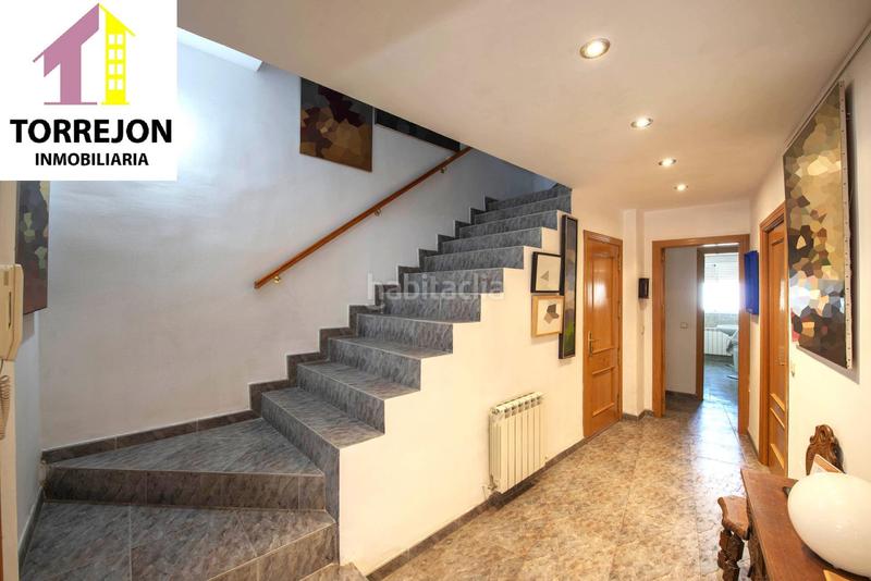 Foto 14558025-3cdd-4ef8-8093-f560c754d971. Casa con riscaldamento parcheggio in Campo Real