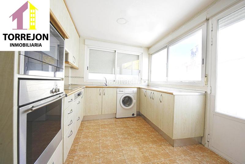 Foto 7087dce0-13ea-42cb-8bdc-42ce85f01144. Casa con riscaldamento parcheggio in Campo Real