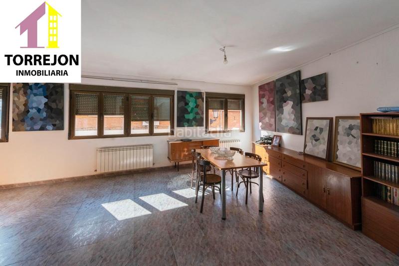 Foto a01613f6-7021-4381-8fec-7f0aaf47e543. Casa con riscaldamento parcheggio in Campo Real