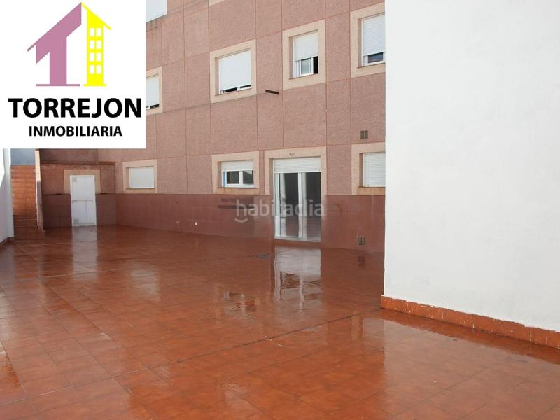 Foto dd002512-b8e8-42bc-a076-b490c2a1dd83. Casa con riscaldamento parcheggio in Campo Real