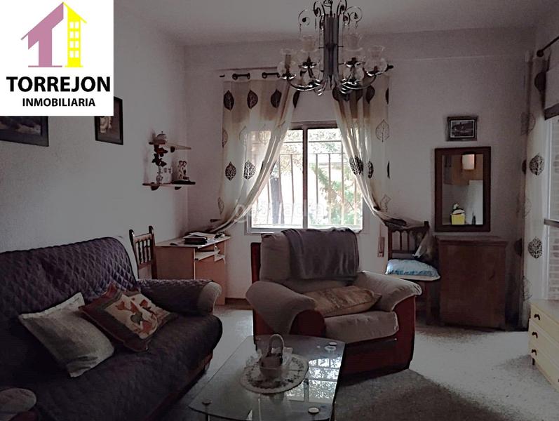 Foto 3930ea77-d997-4316-9249-d107c3114f9a. Piso Veredillas ! piso bajo con terraza y trastero en excelente ubicación en Torrejón de Ardoz