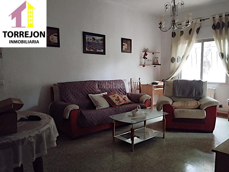 Foto dd40e44f-509d-45b8-b949-513753defb16. Piso Veredillas ! piso bajo con terraza y trastero en excelente ubicación en Torrejón de Ardoz