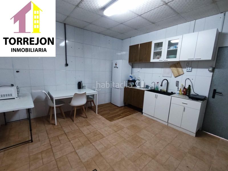 Foto f8ec679e-f2a4-4b69-9b5a-7073ab7e8bba. Local comercial a Alberca de Záncara (La)