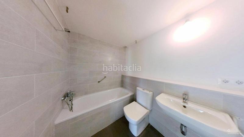 Foto 0cb86f85-e054-432f-9456-60b457e9dabd. Affitto locale commerciale in Hostal Granollers