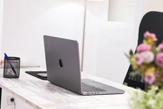 Alquiler Oficina en Centro. Despacho profesional y domicilio fiscal en coworking premium  ce